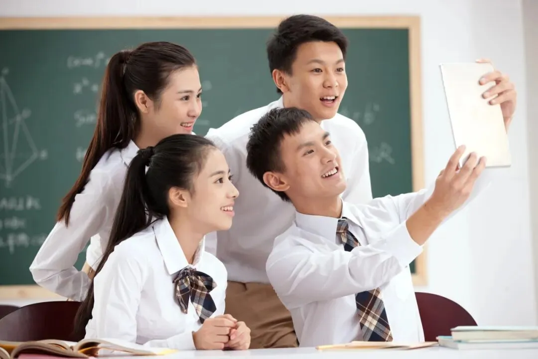 2026港校面试全攻略:高频真题+答题模板+英文实战 第13张