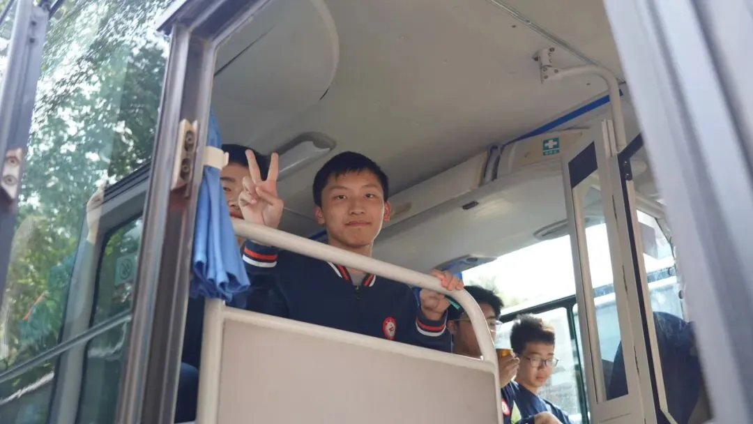 热血逐梦,不负韶华!直击初三体育中考暖心现场 第8张