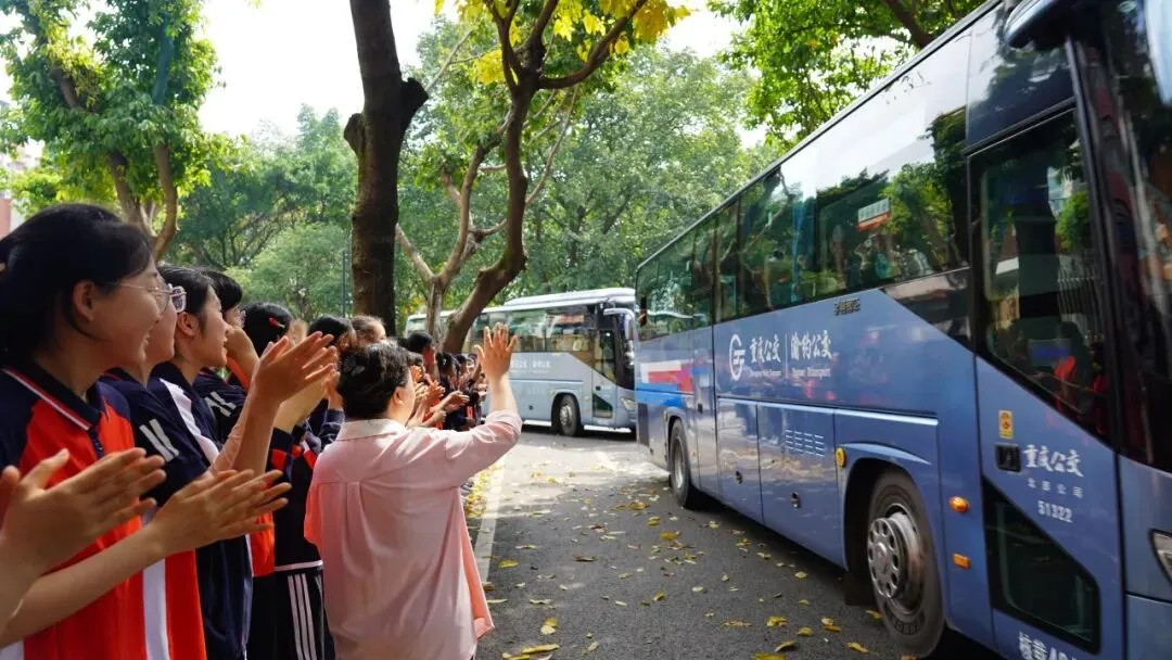 热血逐梦,不负韶华!直击初三体育中考暖心现场 第13张