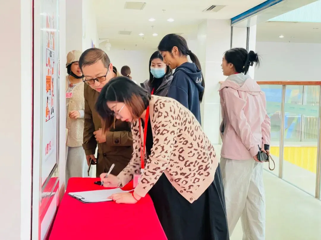 2026年唐山市美术中考首场模拟考试试卷分析会丨鸿鹄岭美术教育 第22张