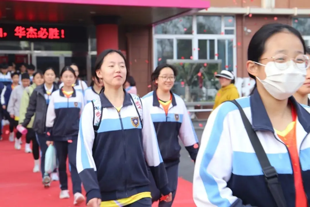 均分高达39.8分!徐州华杰体育中考霸榜出圈,高分已成标配! 第22张 均分高达39.8分!徐州华杰体育中考霸榜出圈,高分已成标配! 第22张