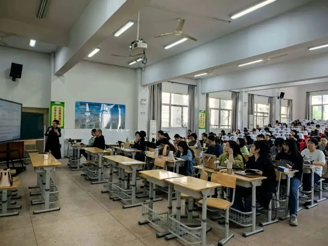 【科苑芳华】深耕教研促成长,赋能中考明方向——初中语文骨干教师培训 第8张 【科苑芳华】深耕教研促成长,赋能中考明方向——初中语文骨干教师培训 第8张