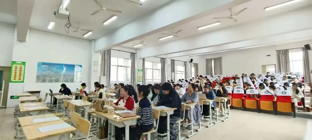 【科苑芳华】深耕教研促成长,赋能中考明方向——初中语文骨干教师培训 第16张 【科苑芳华】深耕教研促成长,赋能中考明方向——初中语文骨干教师培训 第16张