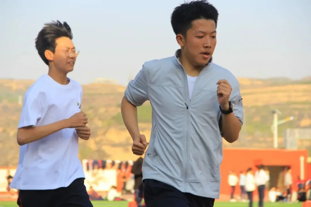 备战中考 逐梦扬帆——北校初三学子体能训练纪实(一) 第6张