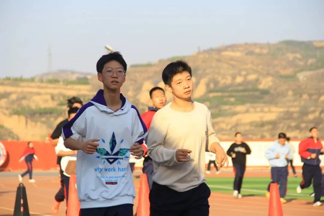 备战中考 逐梦扬帆——北校初三学子体能训练纪实(一) 第10张
