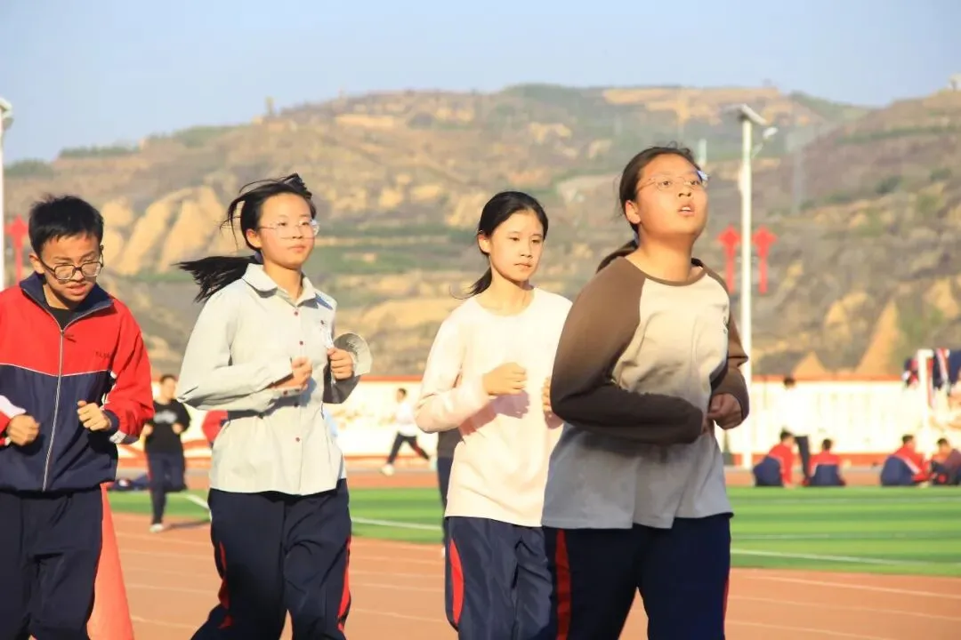 备战中考 逐梦扬帆——北校初三学子体能训练纪实(一) 第11张
