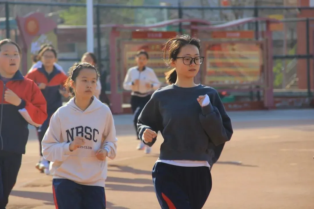备战中考 逐梦扬帆——北校初三学子体能训练纪实(一) 第17张