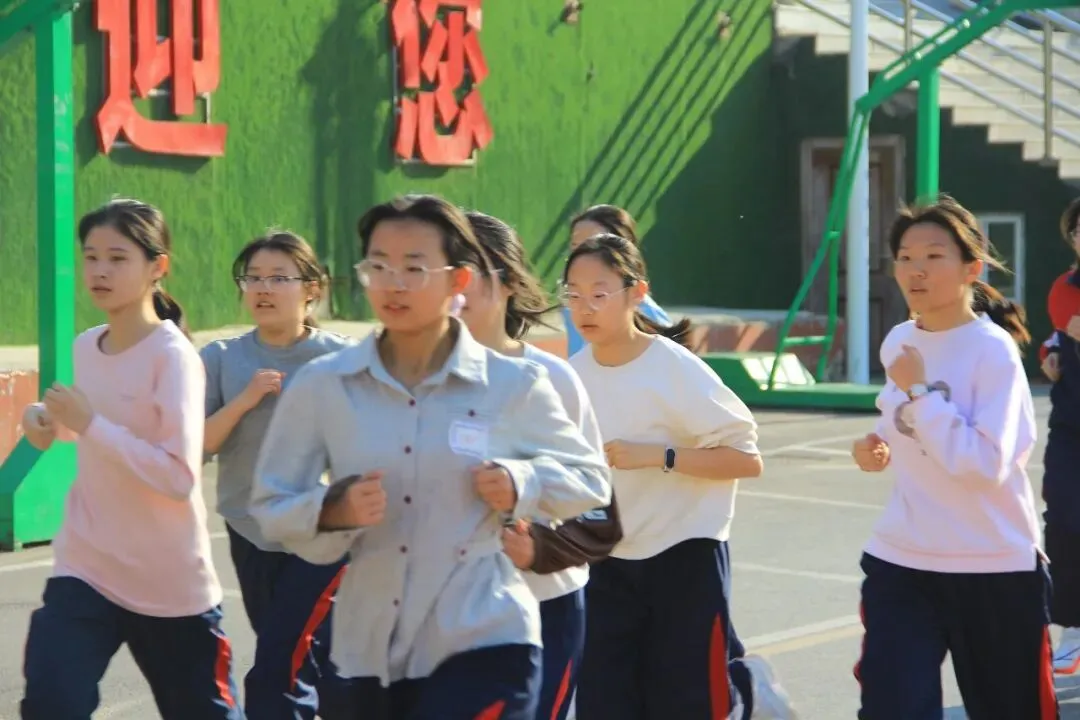 备战中考 逐梦扬帆——北校初三学子体能训练纪实(一) 第28张