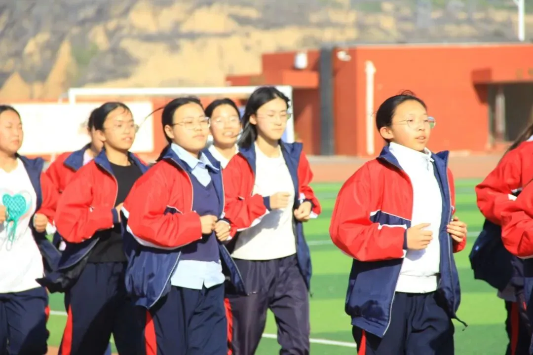 备战中考 逐梦扬帆——北校初三学子体能训练纪实(一) 第38张