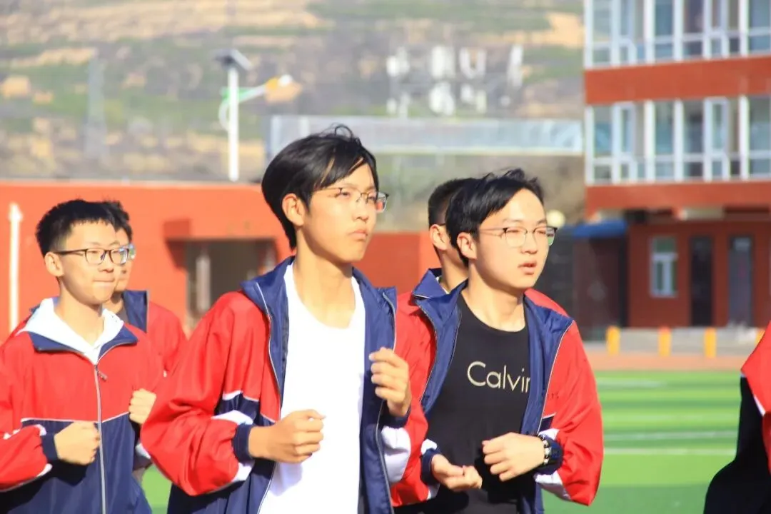 备战中考 逐梦扬帆——北校初三学子体能训练纪实(一) 第40张