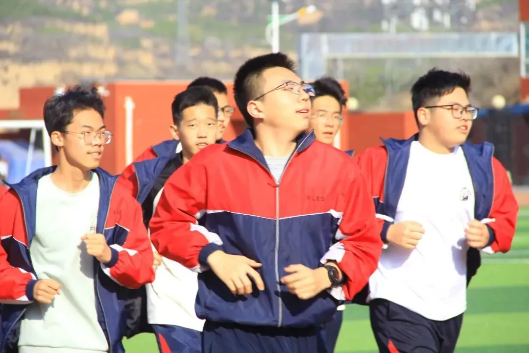备战中考 逐梦扬帆——北校初三学子体能训练纪实(一) 第41张