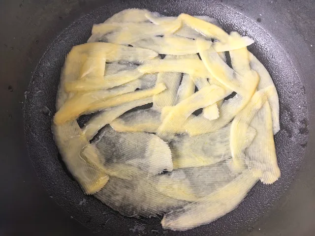 中考倒计时!初三儿子早餐不费妈,土豆也可以做叠叠饼,孩子爱吃 第4张