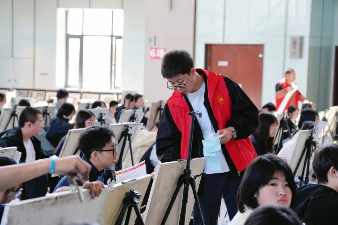 为梦想战!2026年第二次中考模拟圆满举办 第7张 为梦想战!2026年第二次中考模拟圆满举办 第7张