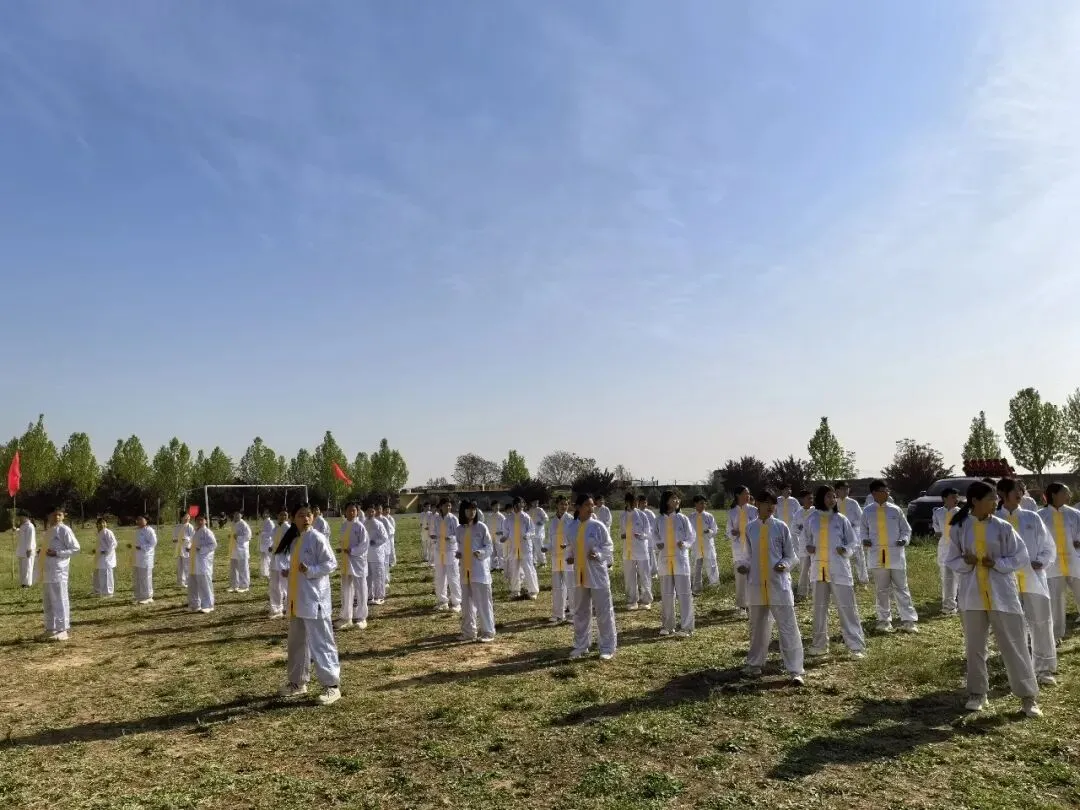 以赛促练强体能 对标中考砺精兵——明山学校2026年第十届春季运动会 第61张