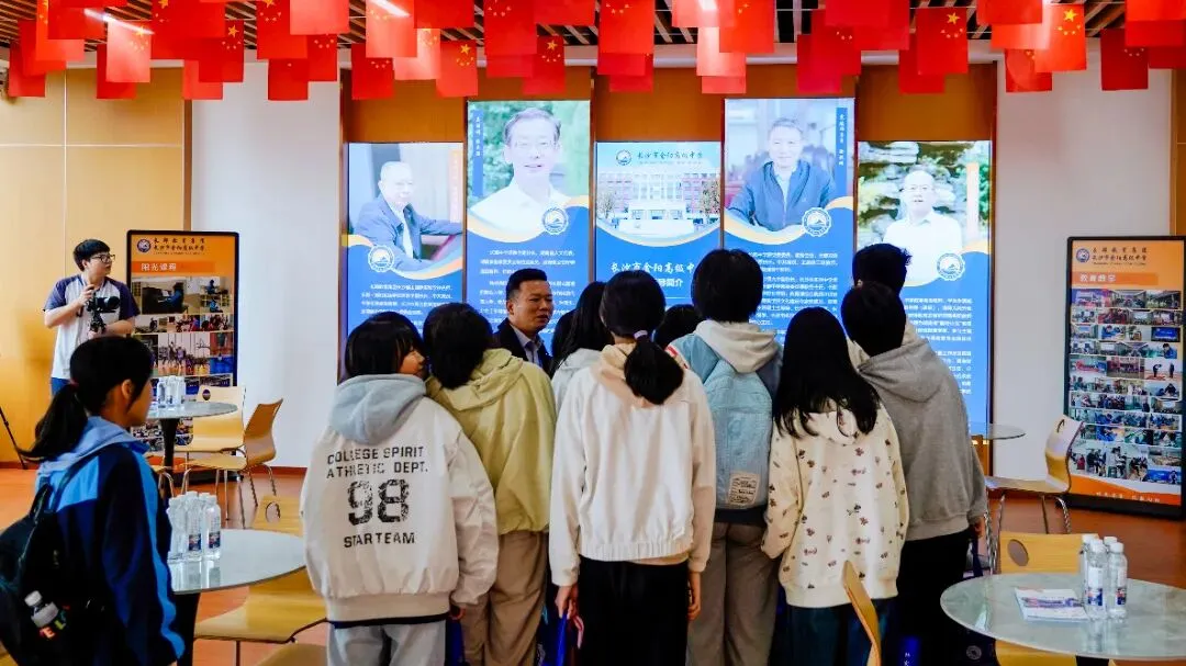 决战中考,赢在冲刺|4月12日金阳高中校园开放日高能回顾 第6张 决战中考,赢在冲刺|4月12日金阳高中校园开放日高能回顾 第6张