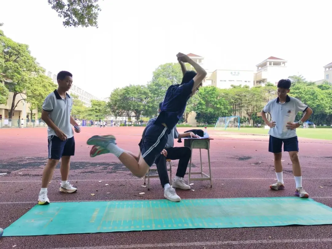 阳光・体育 | 初三年级体育中考模拟训练 第18张 阳光・体育 | 初三年级体育中考模拟训练 第18张