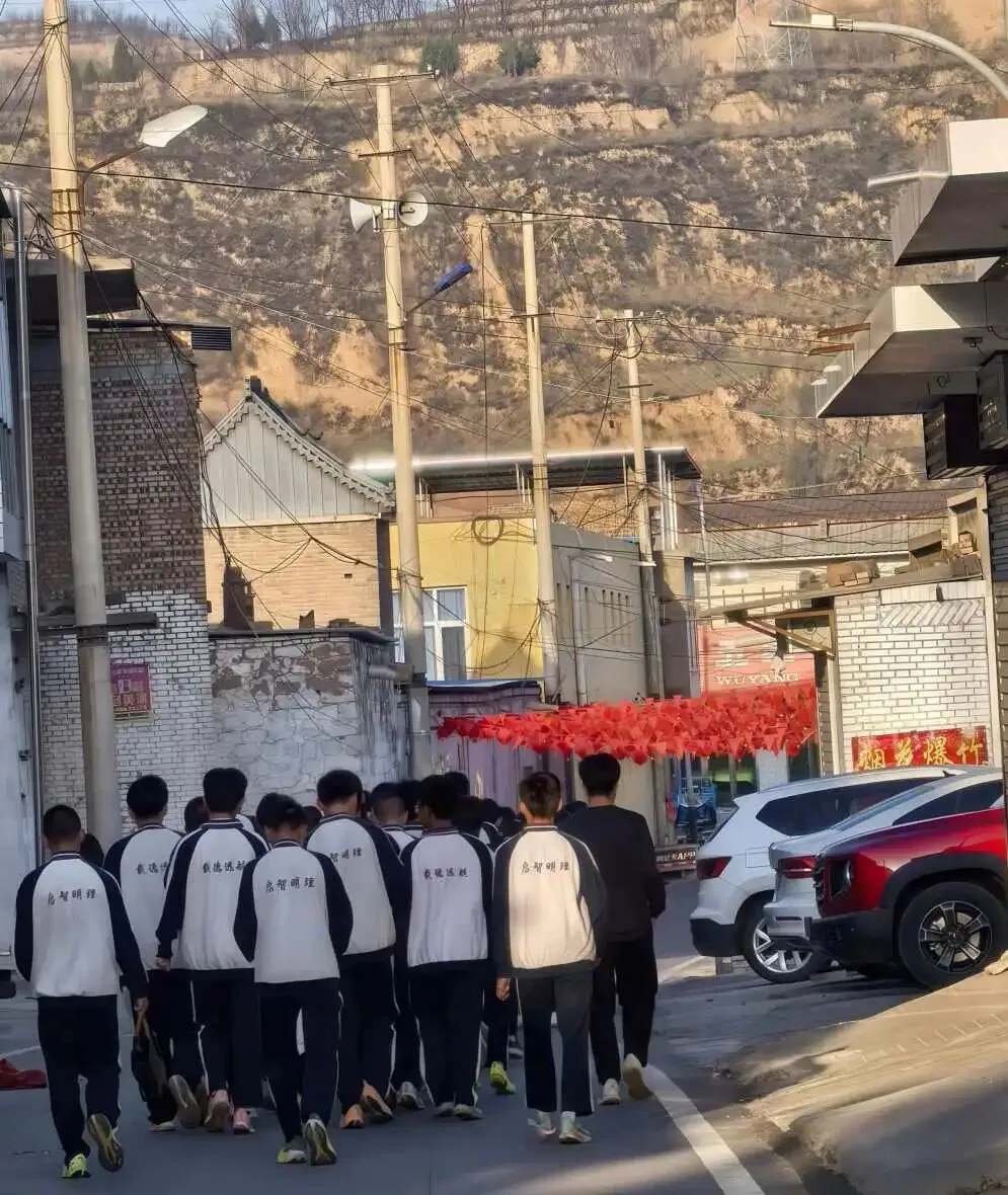 燃!启航学子全员凯旋,打响2026中考第一枪! 第4张