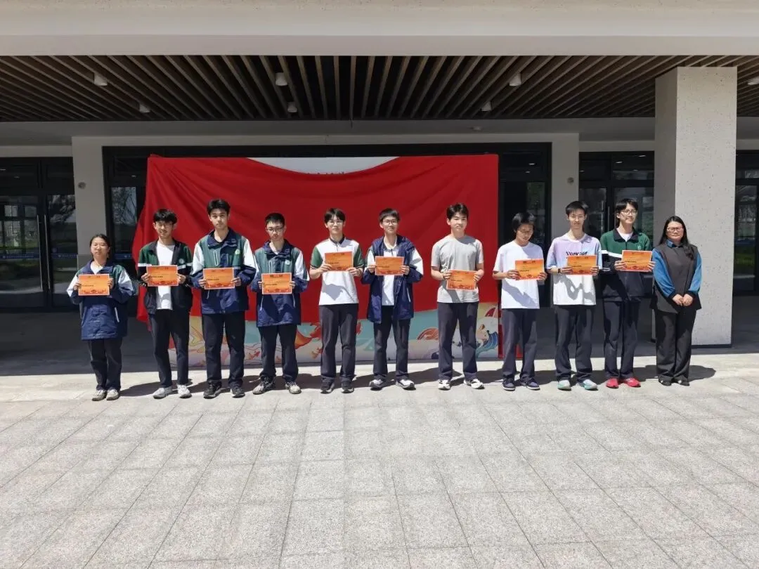 拼搏圆梦,决胜中考 | 坎山初中2026届中考动员会燃情举行 第2张 拼搏圆梦,决胜中考 | 坎山初中2026届中考动员会燃情举行 第2张