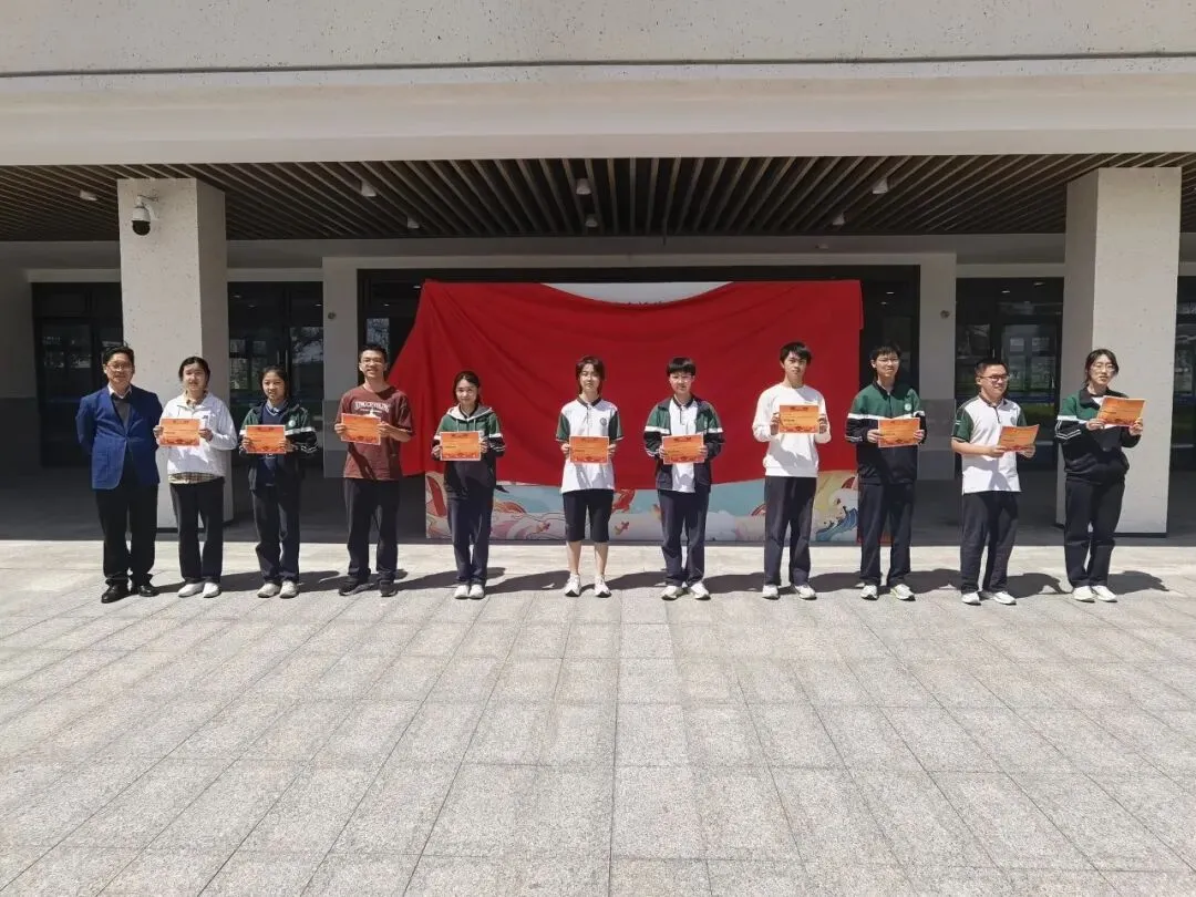 拼搏圆梦,决胜中考 | 坎山初中2026届中考动员会燃情举行 第4张 拼搏圆梦,决胜中考 | 坎山初中2026届中考动员会燃情举行 第4张