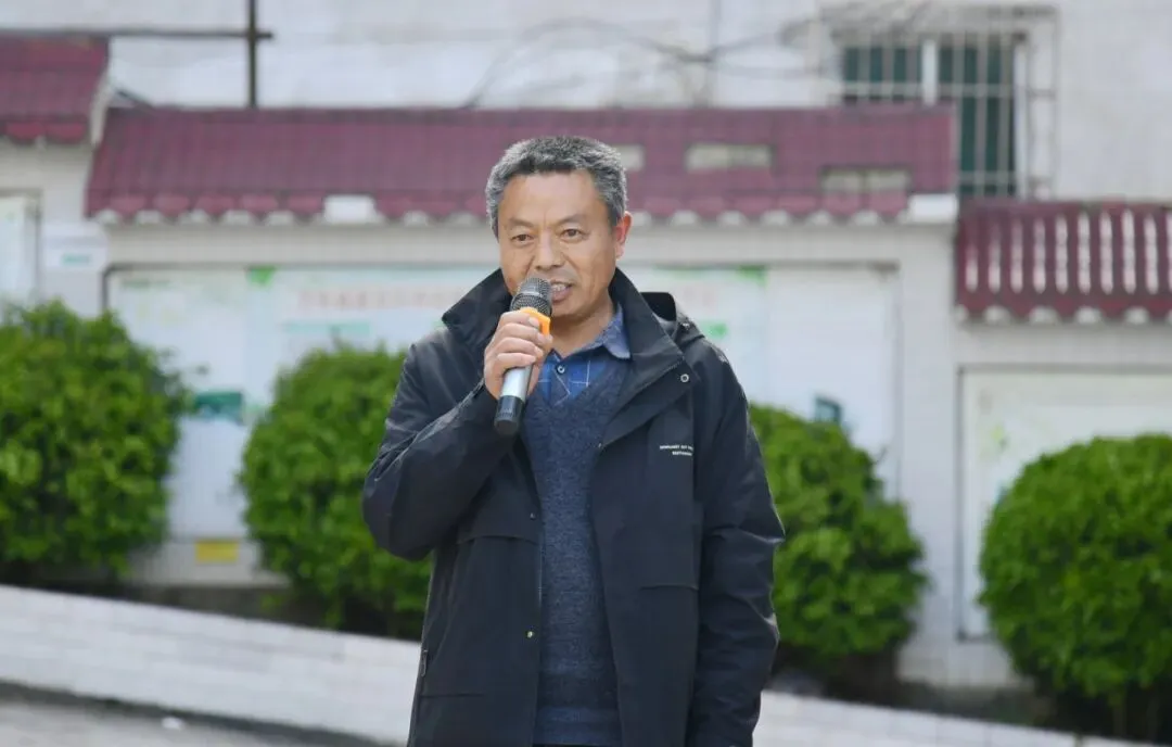 校园新闻周刊第19期丨誓师砺剑迎中考 思政践行担使命 第18张