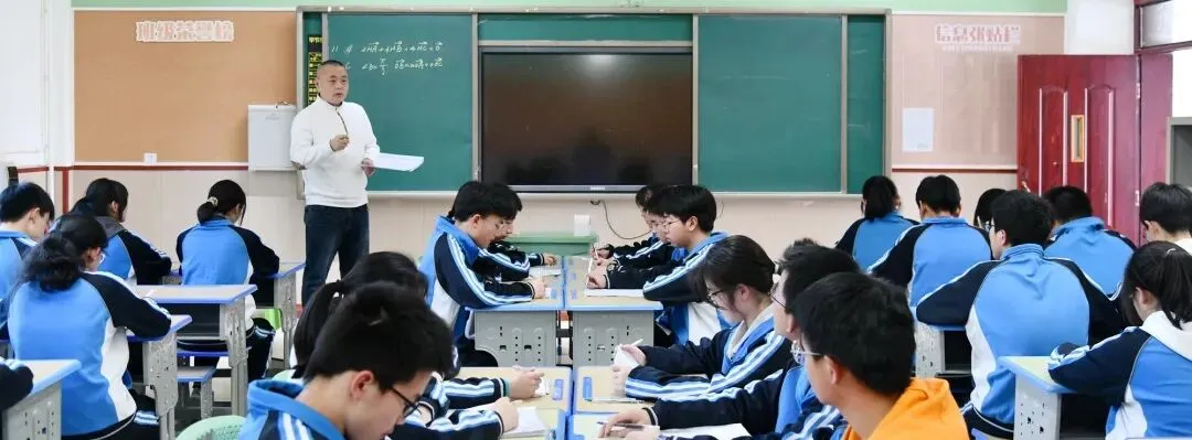 校园新闻周刊第19期丨誓师砺剑迎中考 思政践行担使命 第32张