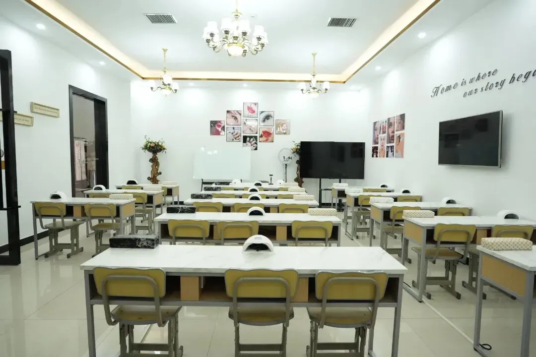 与其在中考结束后被动、匆忙地为孩子挑选学校,不如主动提前规划! 第27张