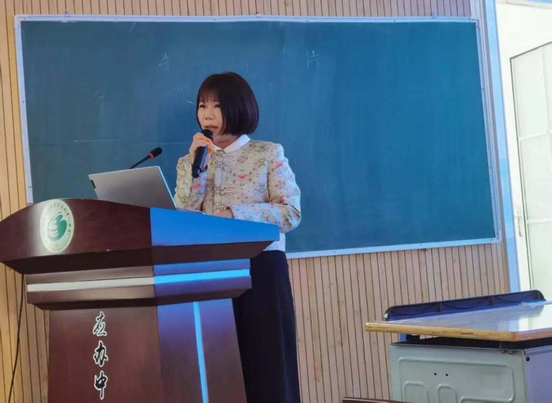 精研中考求实效 智汇课堂见生长——2026年广水市初中学业水平考试语文学科教学研讨会成功召开 第5张 精研中考求实效 智汇课堂见生长——2026年广水市初中学业水平考试语文学科教学研讨会成功召开 第5张