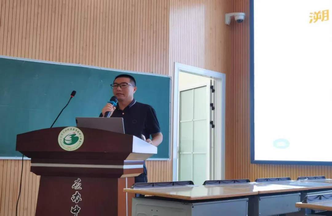 精研中考求实效 智汇课堂见生长——2026年广水市初中学业水平考试语文学科教学研讨会成功召开 第10张 精研中考求实效 智汇课堂见生长——2026年广水市初中学业水平考试语文学科教学研讨会成功召开 第10张