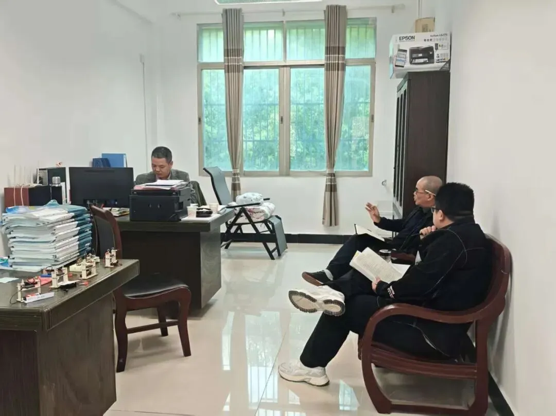 把脉中考复习 赋能高效课堂——中心学校深入新厂镇初级中学开展常规督导检查 第7张