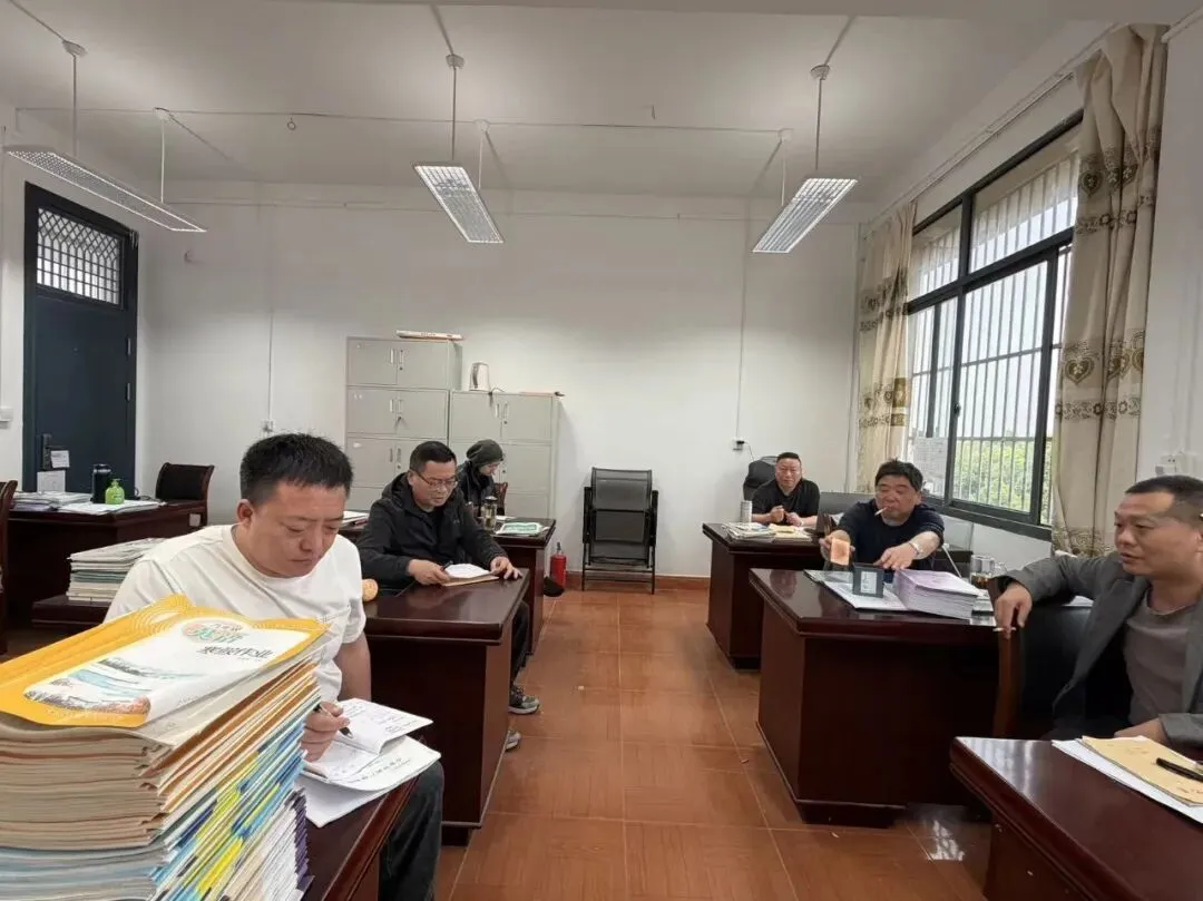 把脉中考复习 赋能高效课堂——中心学校深入新厂镇初级中学开展常规督导检查 第9张