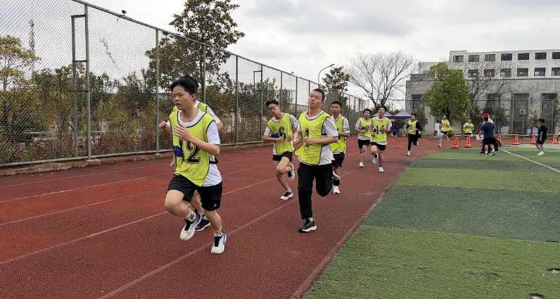 我县2026年中考体育和实验操作考试顺利开考 第2张