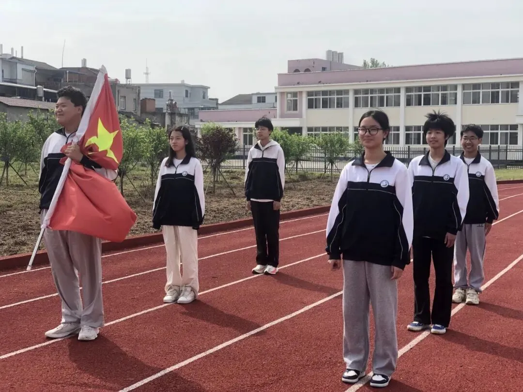 【国旗下讲话】以梦为马迎中考,安全文明同我行——佛子山中学2026年春季学期第七周升旗仪式 第5张