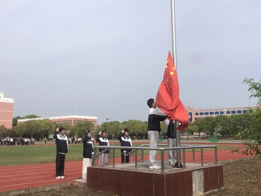 【国旗下讲话】以梦为马迎中考,安全文明同我行——佛子山中学2026年春季学期第七周升旗仪式 第6张