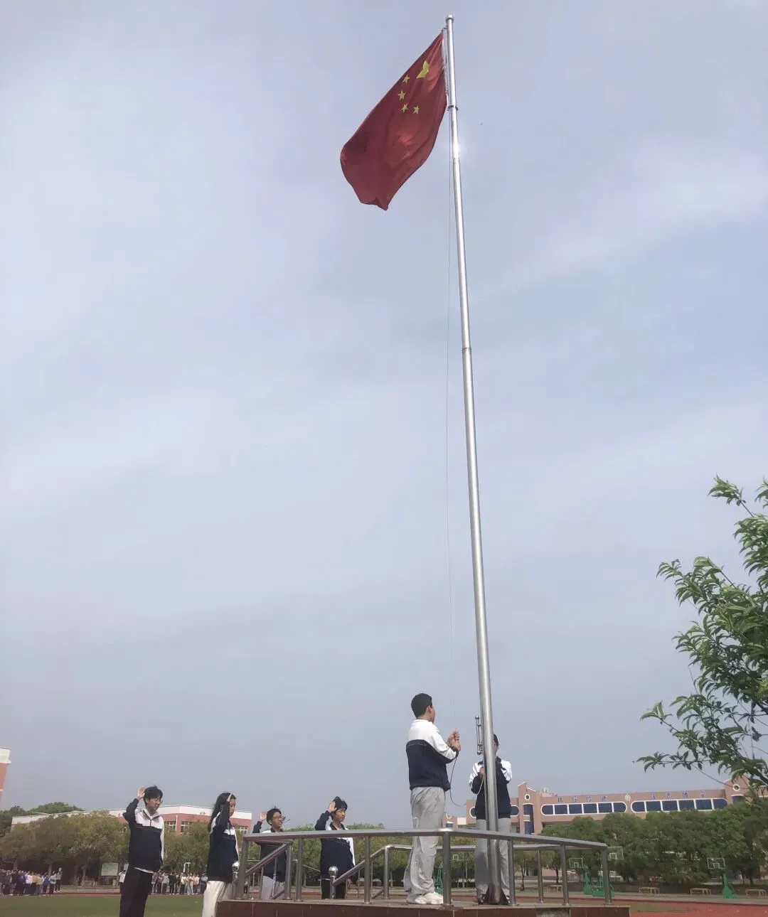 【国旗下讲话】以梦为马迎中考,安全文明同我行——佛子山中学2026年春季学期第七周升旗仪式 第8张