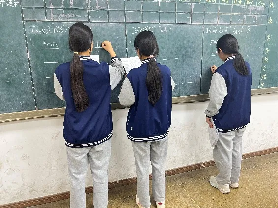 夯实基础提升素养 聚焦中考精研专题——初中部常态课展示活动(四) 第8张