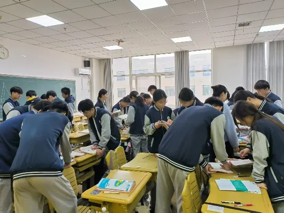 夯实基础提升素养 聚焦中考精研专题——初中部常态课展示活动(四) 第12张