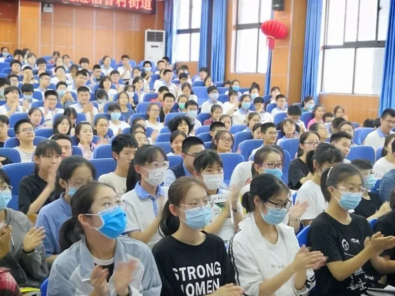 望江路校区:名师指导 冲刺中考——合肥市五十中学东校“琢玉”名师开展考前指导讲座 第3张