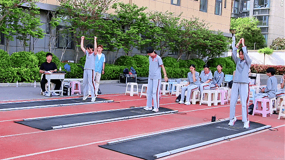 一中•国际城 | 全真模拟,逐梦中考!我校组织初三年级开展体育模拟测试 第8张