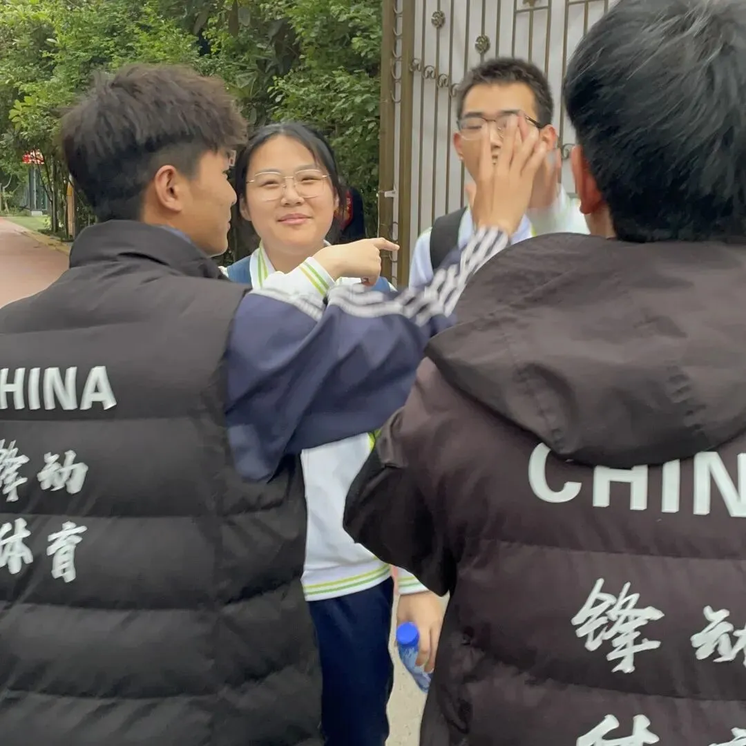 锋动体育中考送考纪实:用心护航,共赴满分荣光 第9张