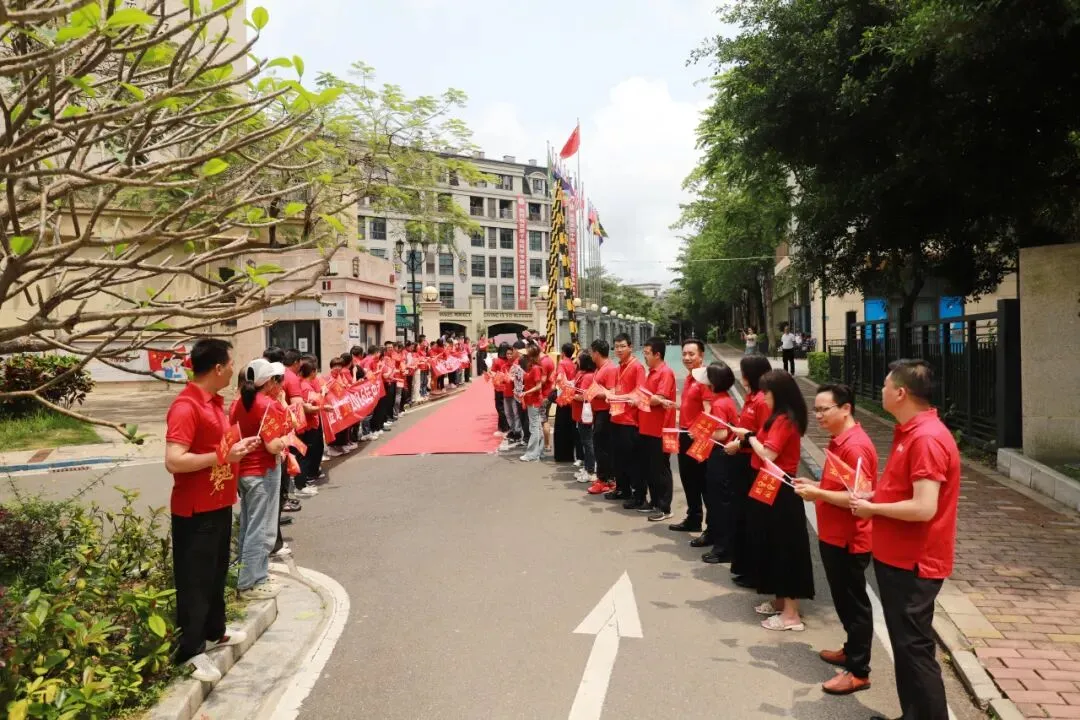中考体育送考 | 今朝出征战中考 青春逐梦绽芳华 第6张