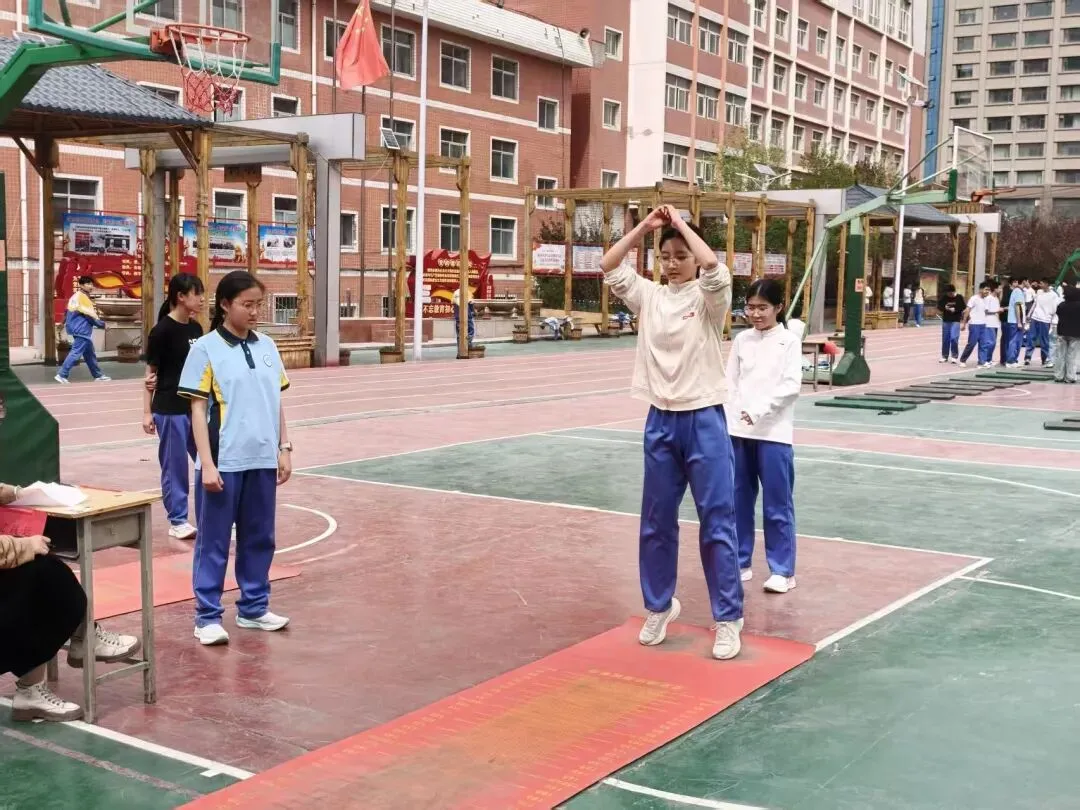 厉兵秣马测实力,凝心聚力迎中考——成功初三年级圆满完成体育市一诊检测 第7张