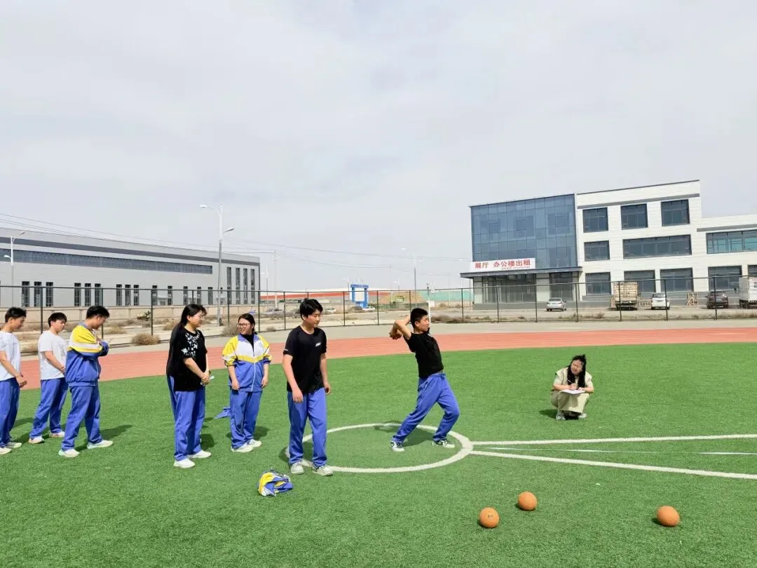 厉兵秣马测实力,凝心聚力迎中考——成功初三年级圆满完成体育市一诊检测 第16张