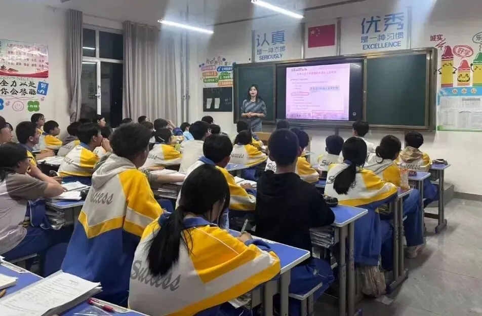 厉兵秣马测实力,凝心聚力迎中考——成功初三年级圆满完成体育市一诊检测 第37张