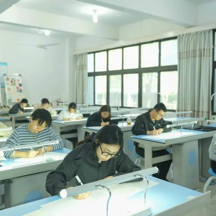 一张试卷 两份成长 | 师生同考让教与学真正“双向奔赴” 第12张