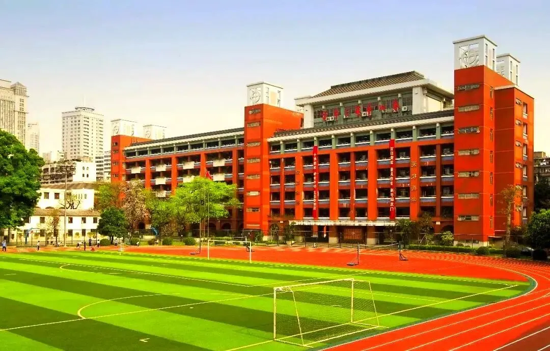 【中考】三中 VS 育才怎么选?分数线|特色班型 |特控率 |地段 第3张