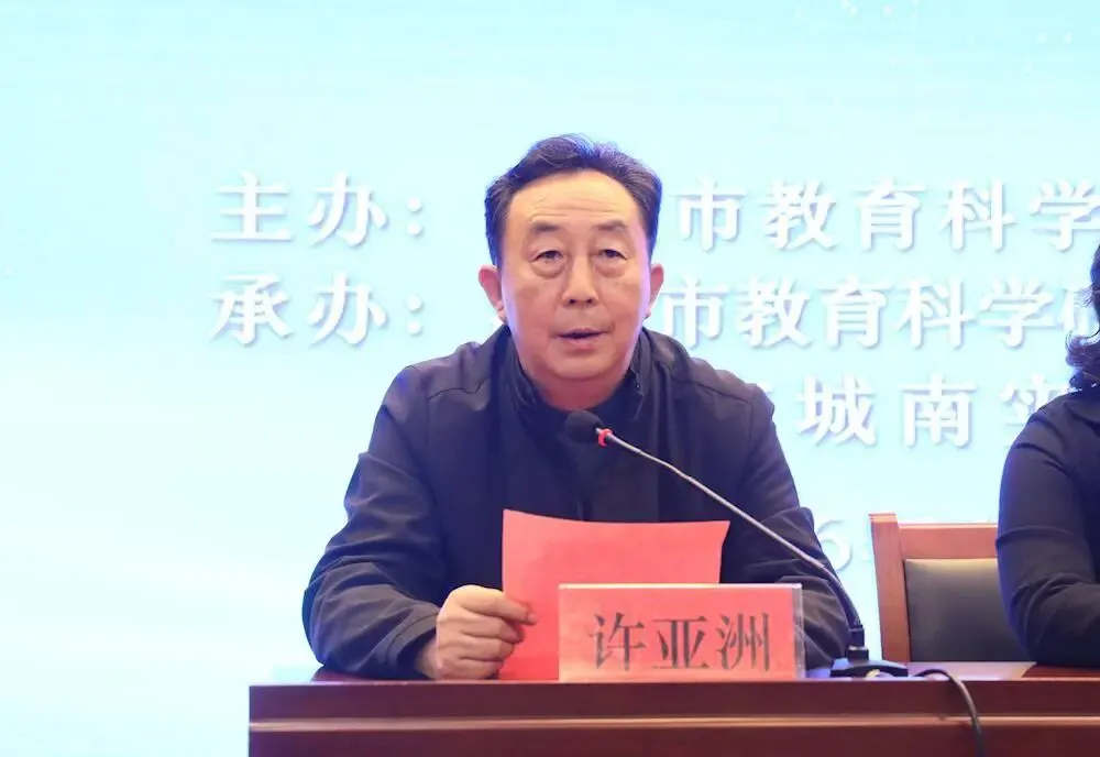 文润江海,教启新程——2026年南通市中考语文复习教学研讨活动圆满落幕 第4张 文润江海,教启新程——2026年南通市中考语文复习教学研讨活动圆满落幕 第4张