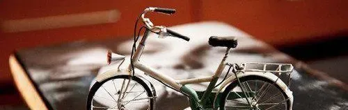 珍藏品读:欣欣《为什么我的高考试卷总是白纸啊?》(TXT资源/免费)小说 第11张