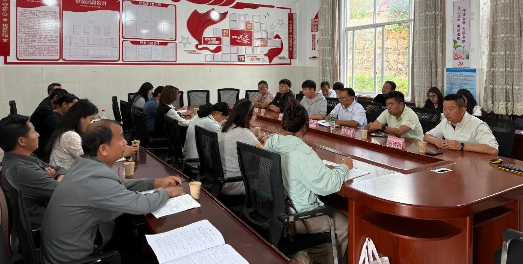 精研复习策略•赋能中考备考——墨江县第三教育集团2026年初中历史学科九年级复习课课堂教学竞赛在团田中学圆满落幕 第16张