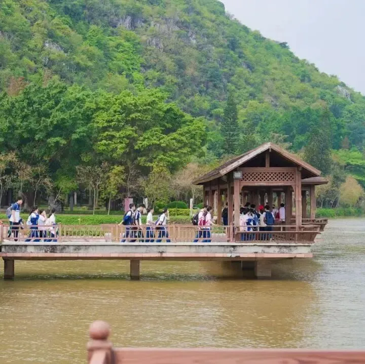 问鼎鼎湖,决胜中考——佛山市汾江中学初三励志研学暨中考誓师大会 第18张