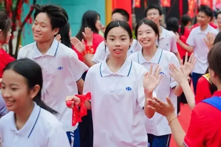 问鼎鼎湖,决胜中考——佛山市汾江中学初三励志研学暨中考誓师大会 第62张